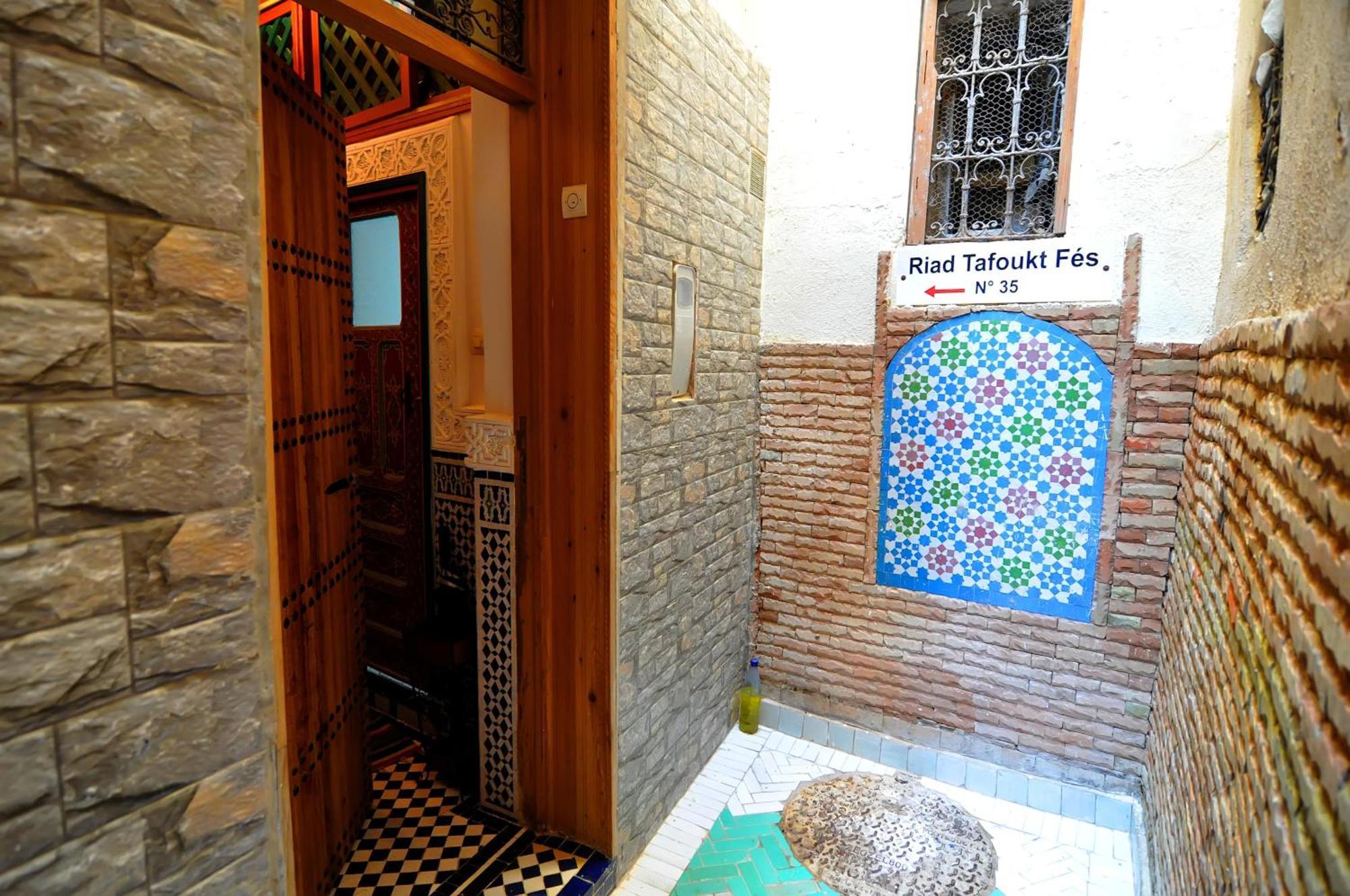 Riad Tafoukt Fez Exterior foto